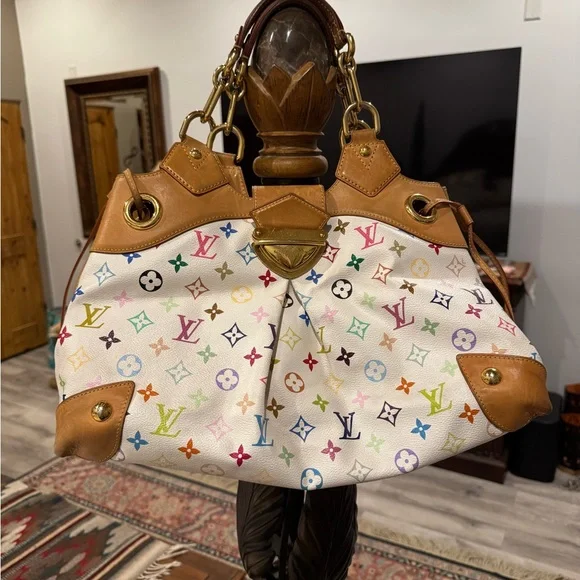 ๐AUTHENTIC Louis Vuitton Multicolor Ursula Shoulder Bag with Iconic Monogram ๐ - Picture 1 of 10